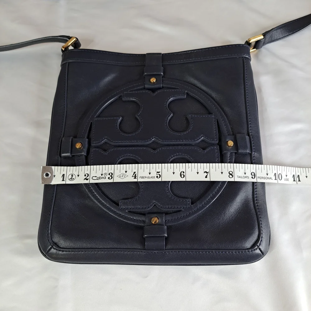 TORY BURCH LEATHER CROSSBODY BAG in STO~A~WAY NAVY - Picture 11 of 16